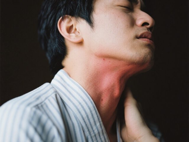 寝違えの本当の原因とは？整骨院での正しい改善方法を徹底解説